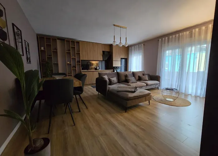 Charming Escape Apartment *